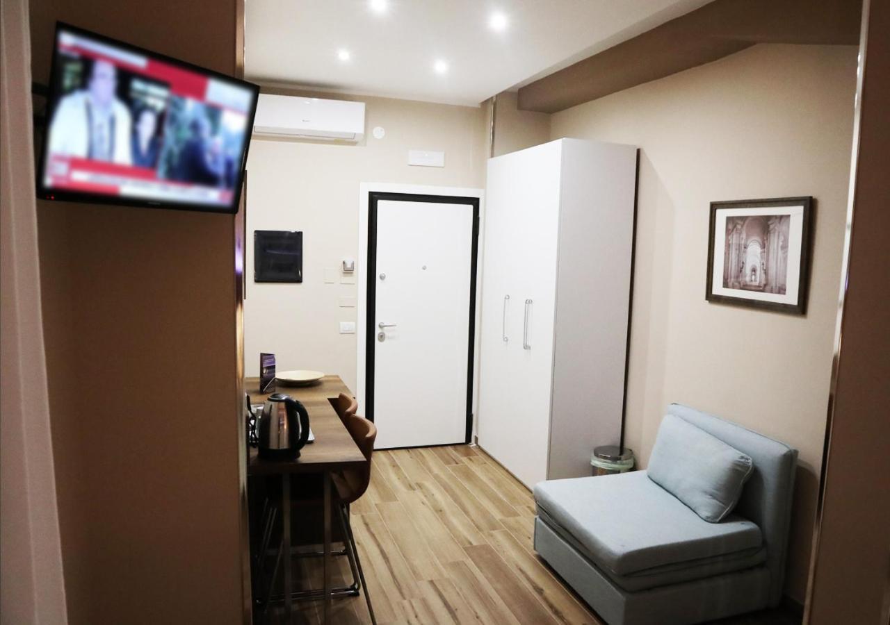 Residenza La Reggia Bed and Breakfast Caserta Buitenkant foto