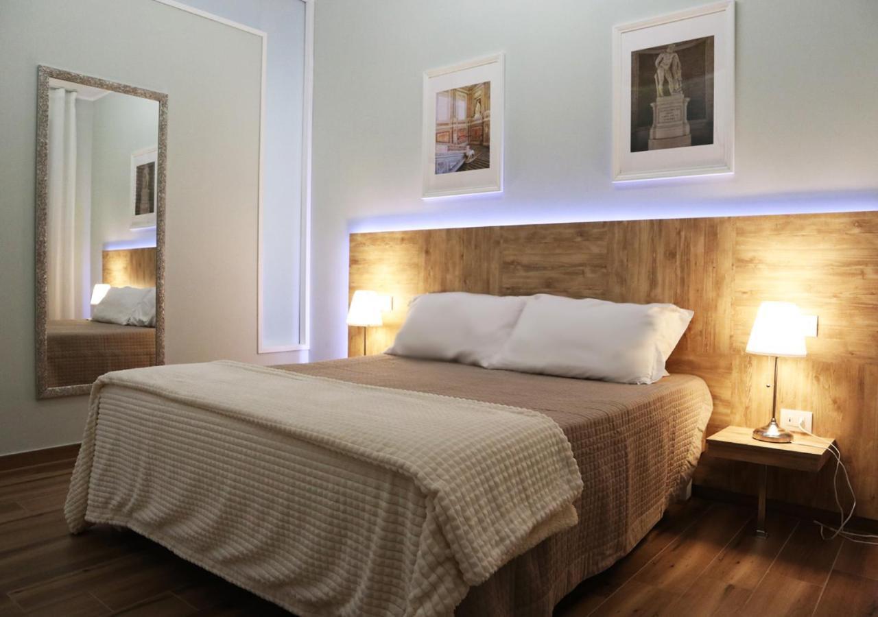 Residenza La Reggia Bed and Breakfast Caserta Buitenkant foto